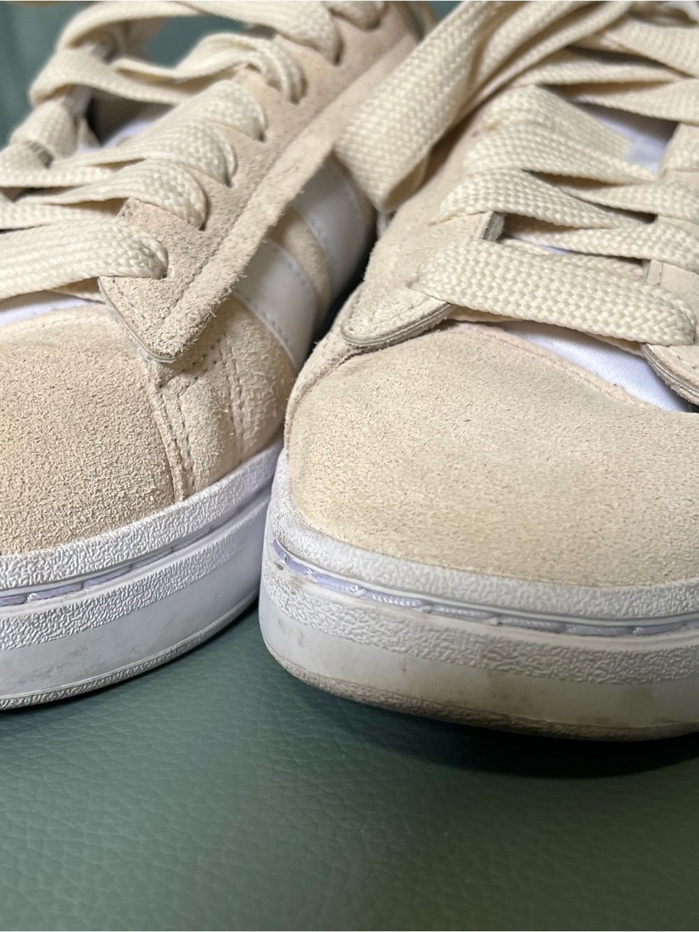 Adidas Women’s Sneaker in Beige and White - Picture 3 of 8